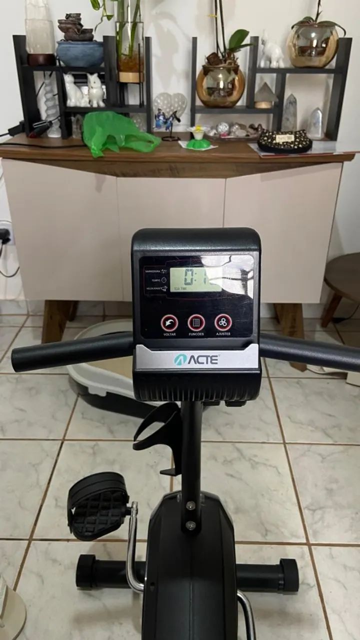 Bicicleta Ergométrica Acte Sports - Estado de Nova - Foto 2
