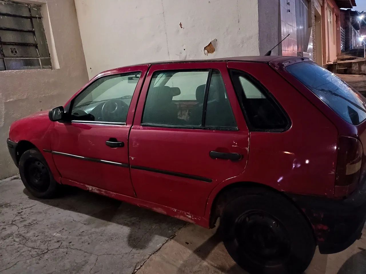 Volkswagen Gol Gol 2.0 Mi 4p 2000