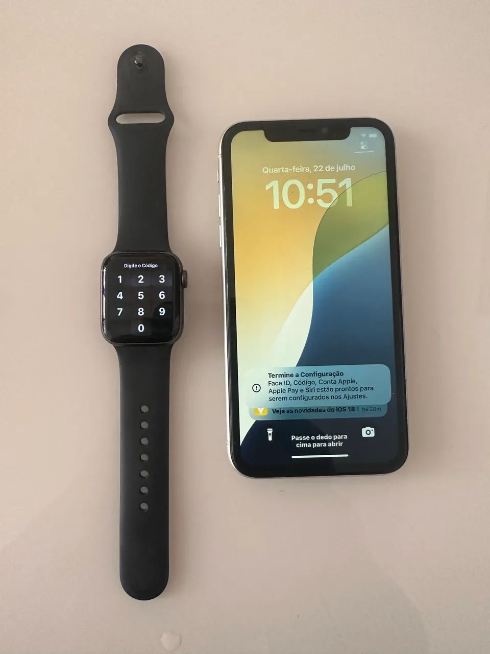 iPhone 11 128kg + Apple Watch SE 3 