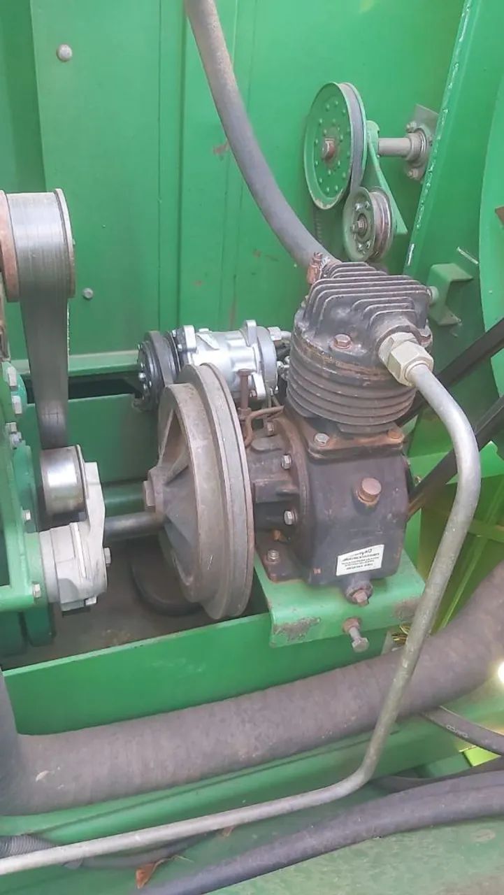 Colheitadeira John Deer 1550 - Foto 4
