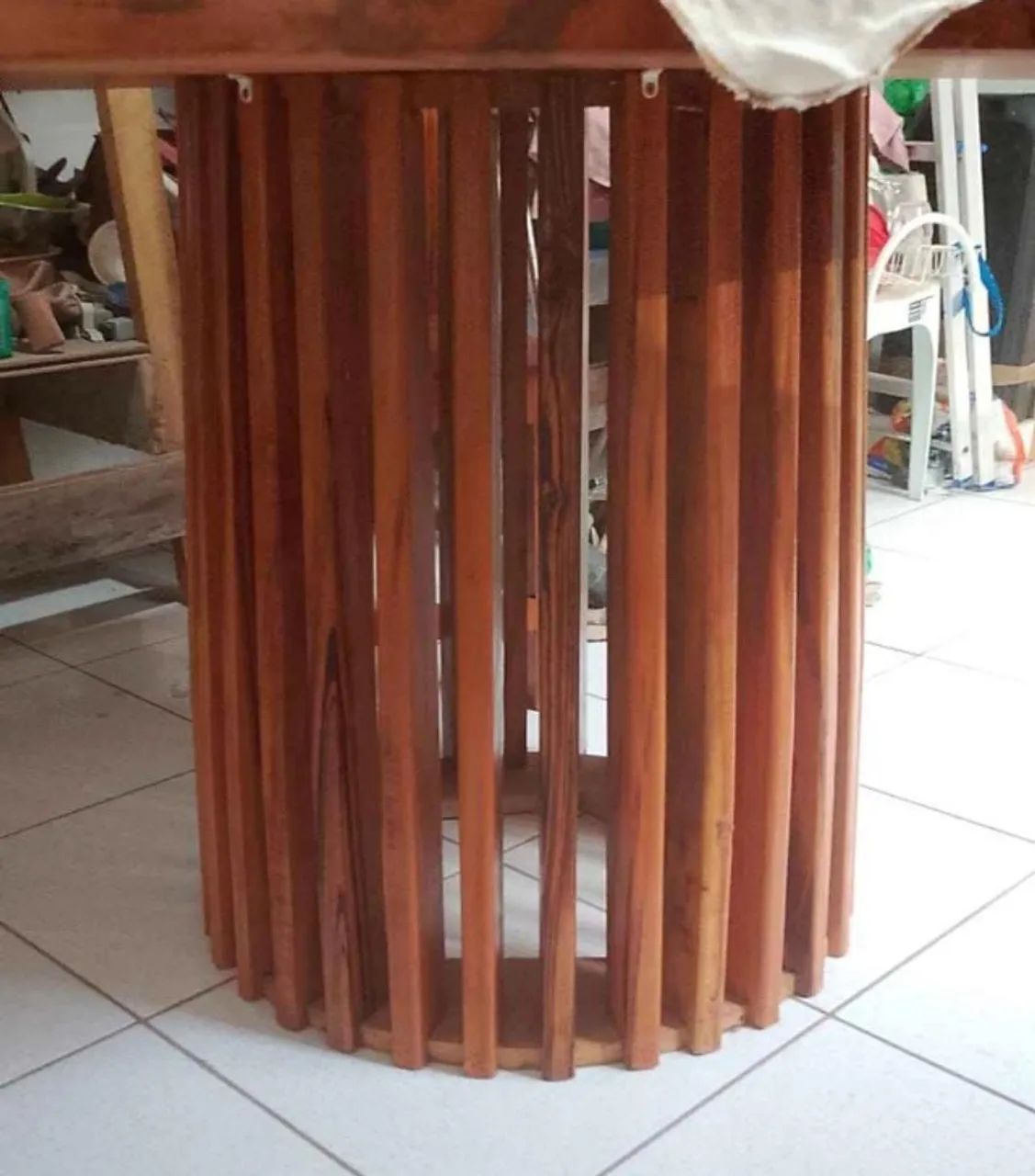 Mesa de Jantar em Madeira de Lei - Foto 3