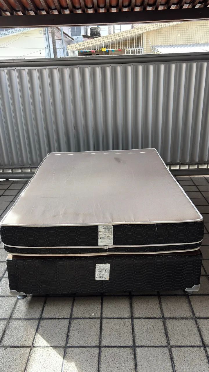 Cama box 1,88cm x 1,38cm