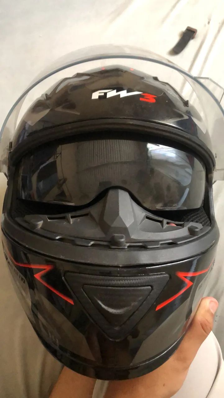 Capa fw3 com viseira interna ! - Foto 2