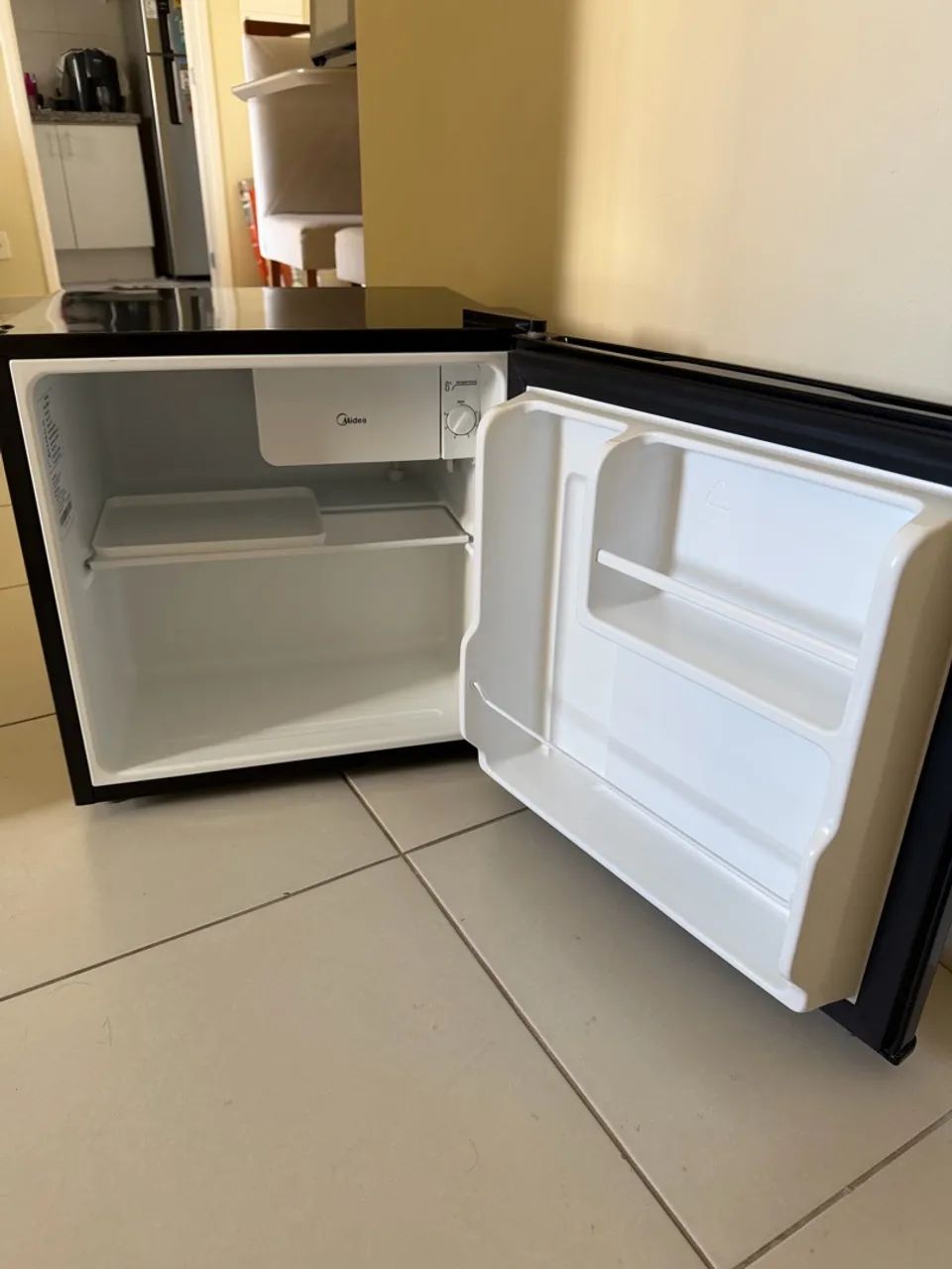 Frigobar MIDEA  - Foto 2