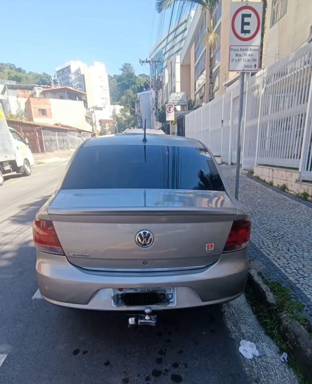 Volkswagen Voyage COMF/HIGHLI. 1.6 T.FLEX 8V 4P 2011