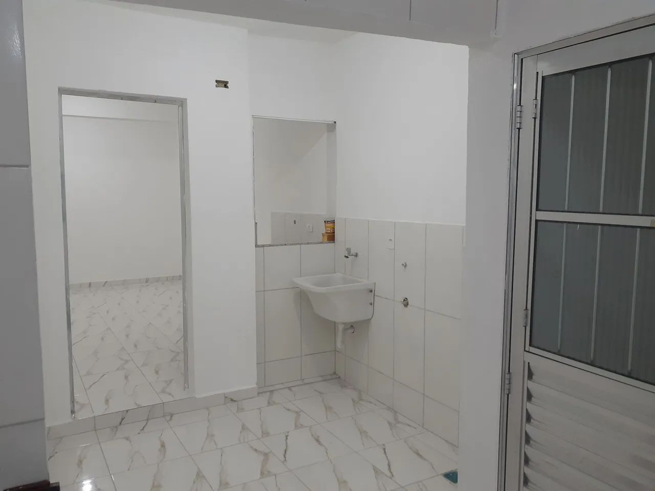 Aluga-se casa  - Foto 4
