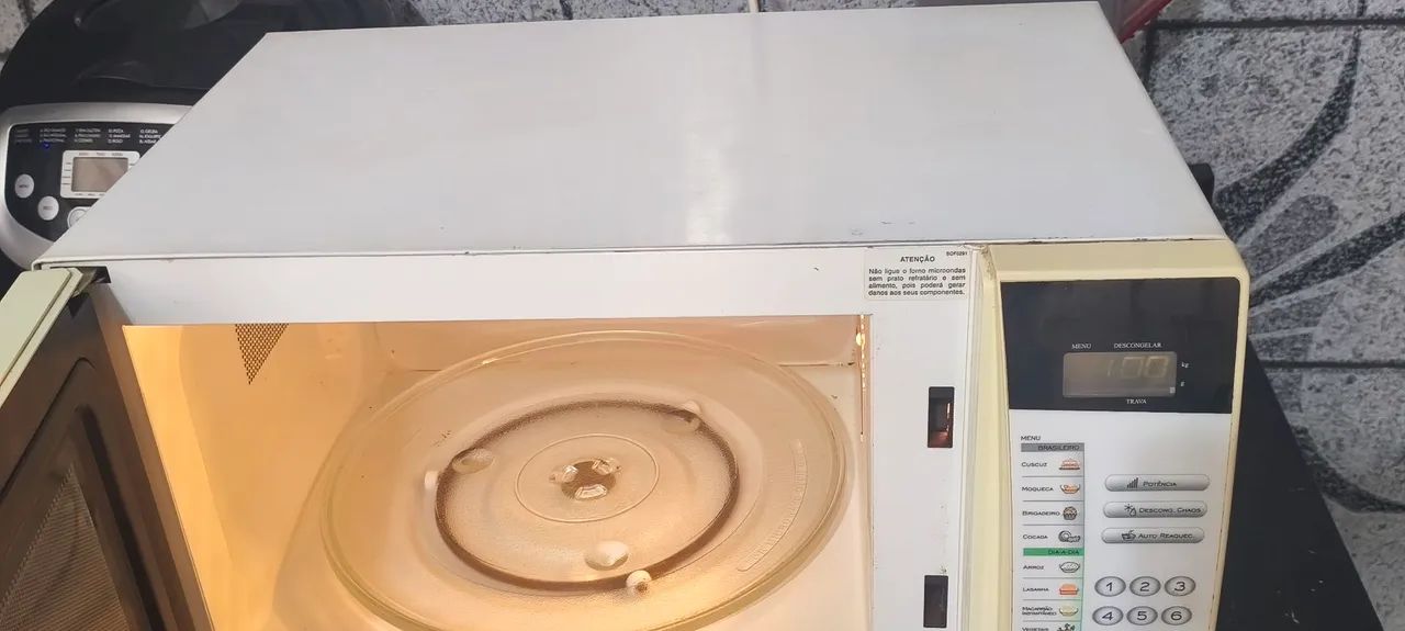 Microondas Panasonic 30 litros  - Foto 3