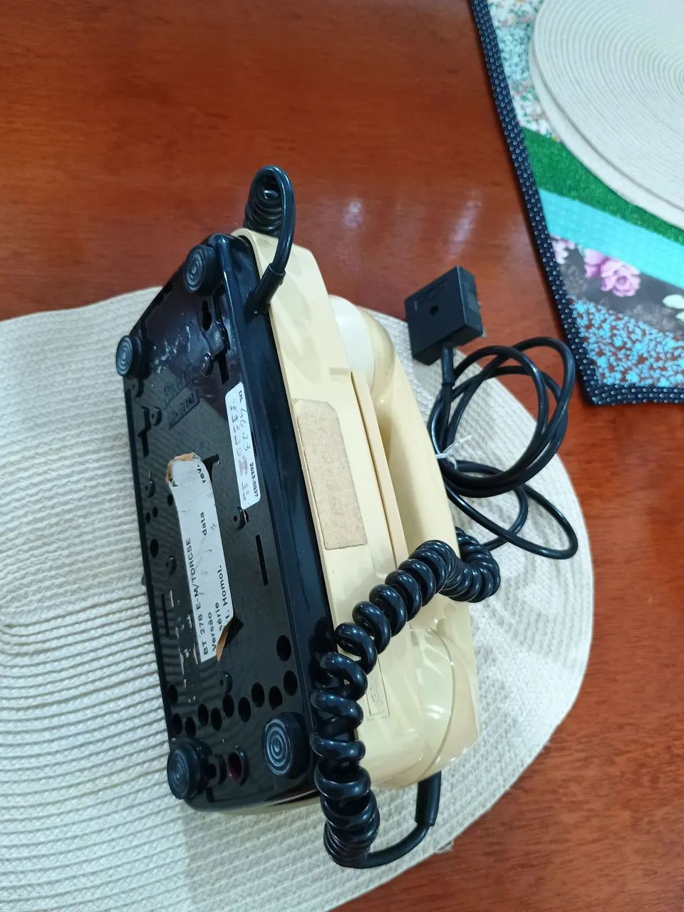 Aparelho telefone antigo. - Foto 2