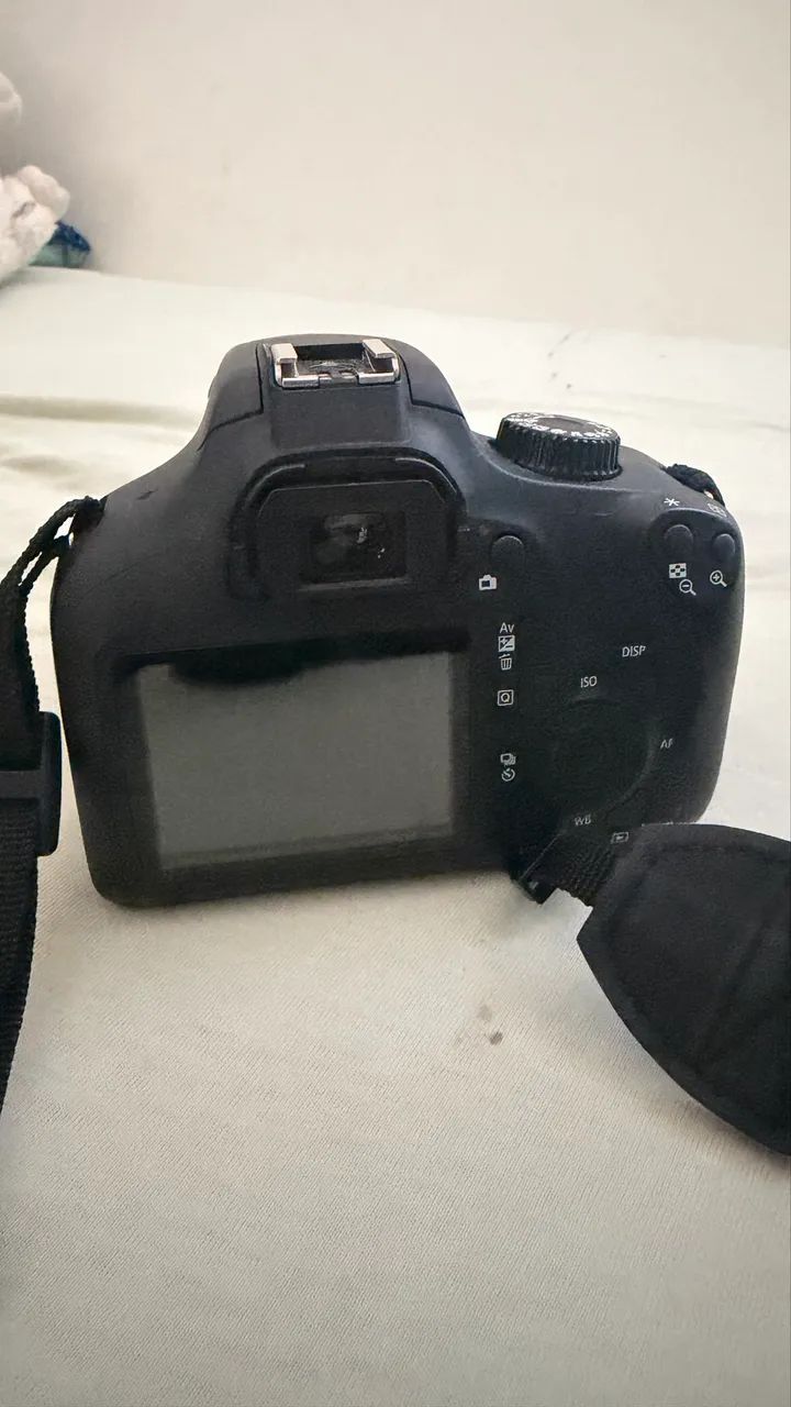 VENDO CÂMERA CANON T100! - Foto 2