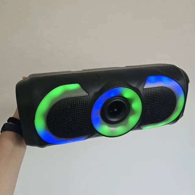 Caixa de Som Bluetooth Portátil 30W com LED RGB | Nova - Foto 2