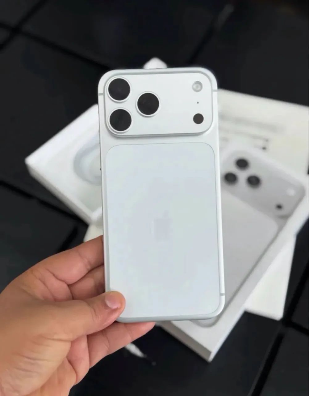 17 pro max - Foto 2