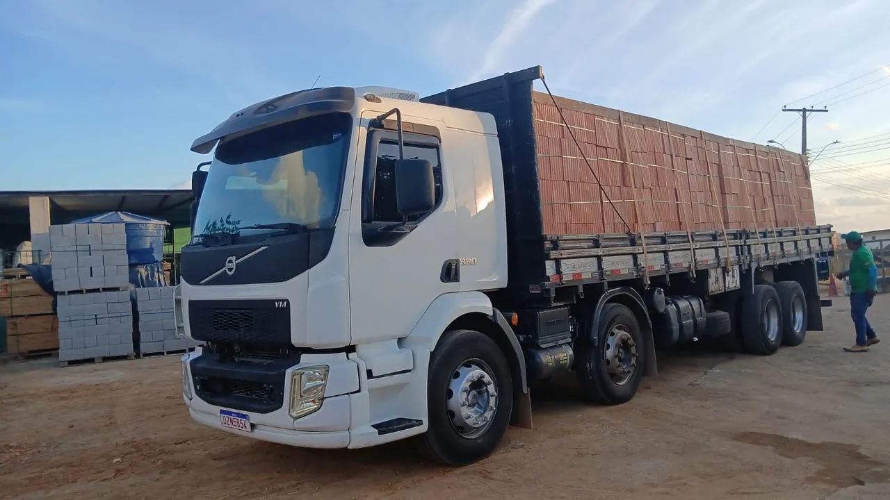  Vende-se Volvo vm 330 - Foto 5