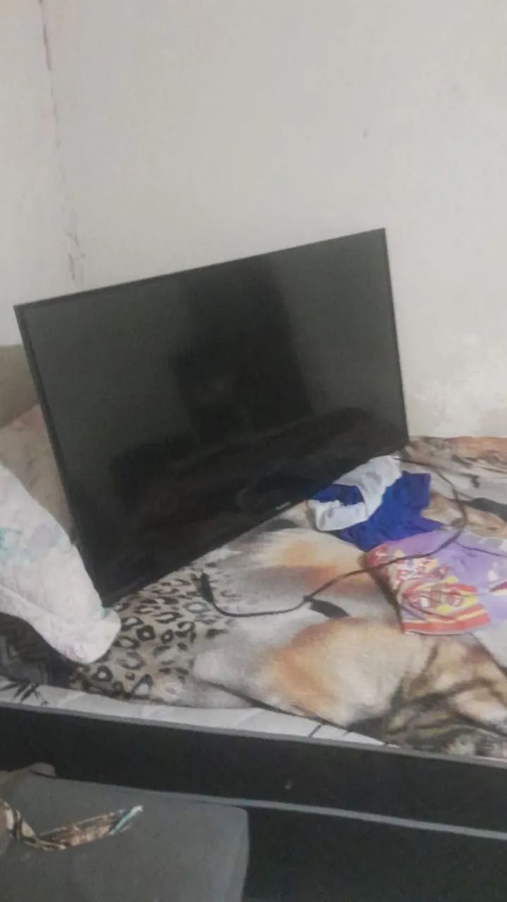 Tenho tv 43 polegadas smart e geladeira todos funcionando perfeitamente  - Foto 2