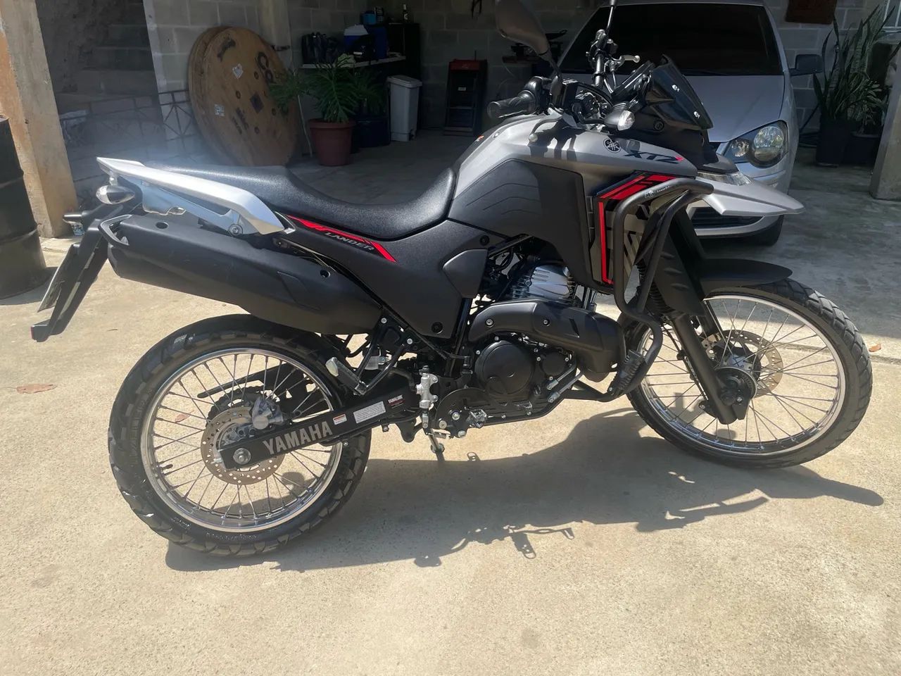 Vendo Lander 250 2025 connected  - Foto 3