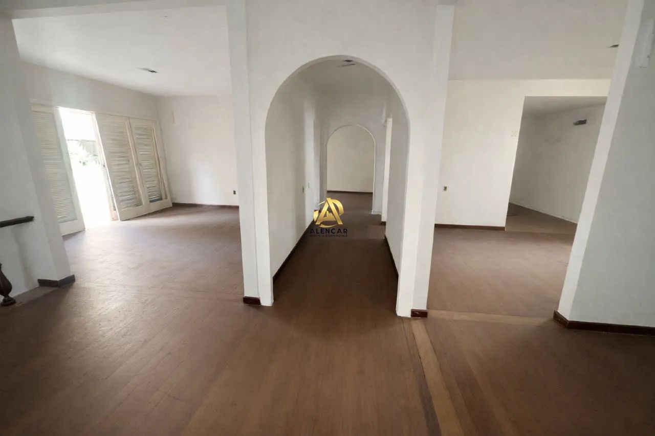 Casa Comercial com Dois Pavimentos e Pátio Interno na Praia da Costa  Vila Velha/ES - Foto 3