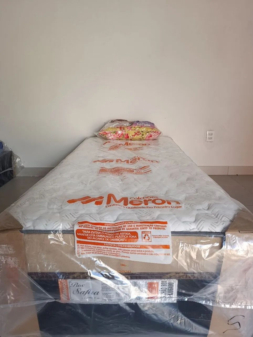 Cama box solteiro + travesseiro de brinde ? - Foto 2