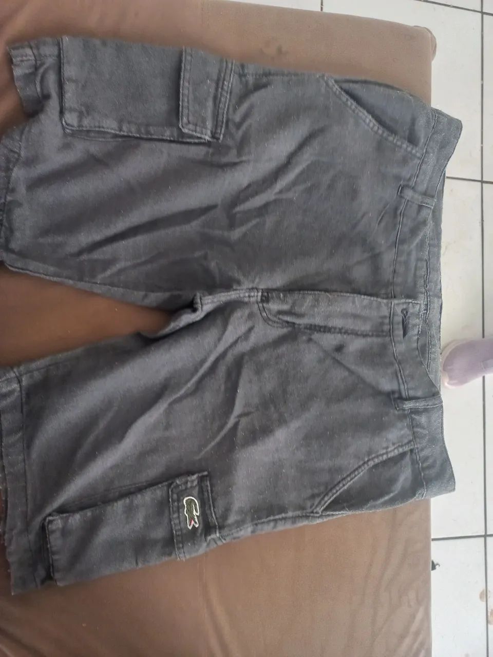 Shorts cinza lacoste