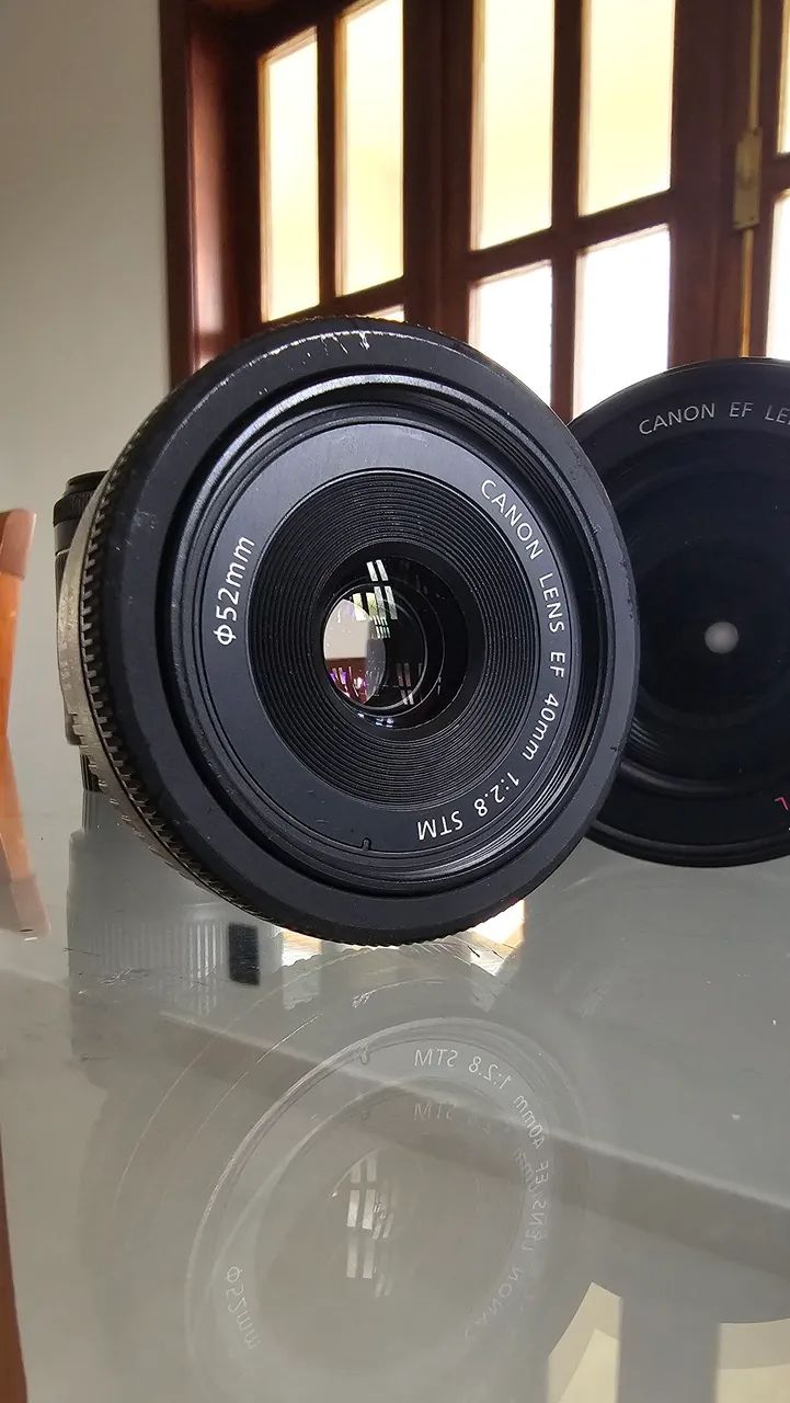 Oportunidade! Lente Canon 40mm pancake F2.8 - Foto 2