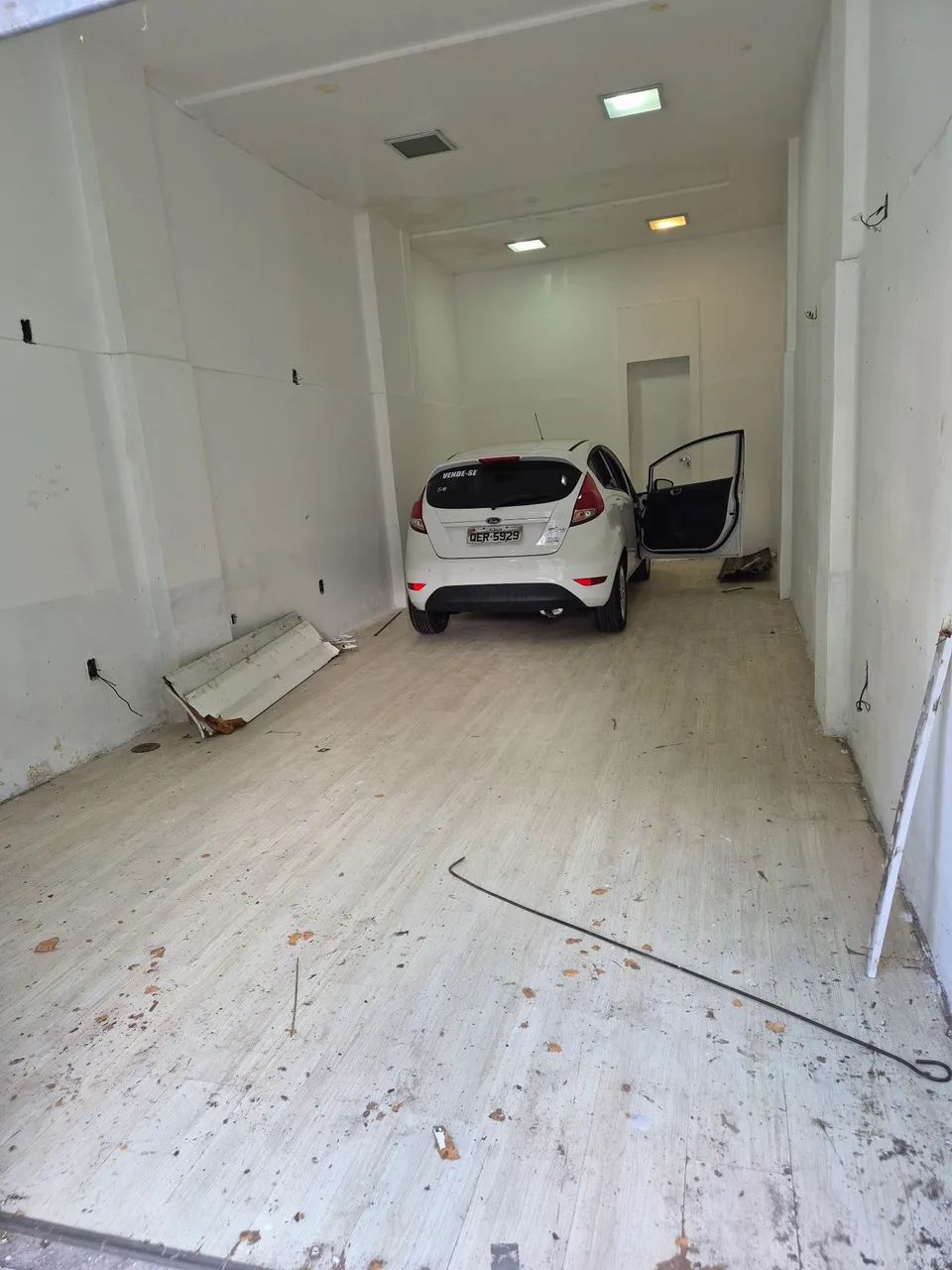 ALUGA-SE - PONTO COMERCIAL NA AVENIDA PEDRO MIRANDA - Foto 4