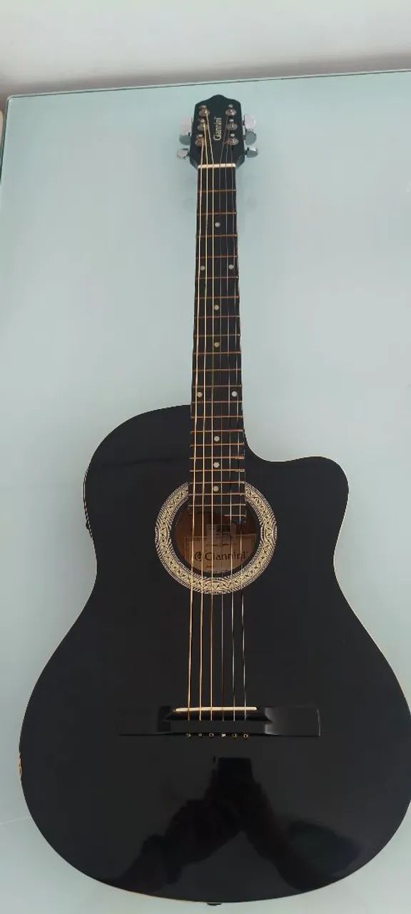 VIOLÃO GIANNINI