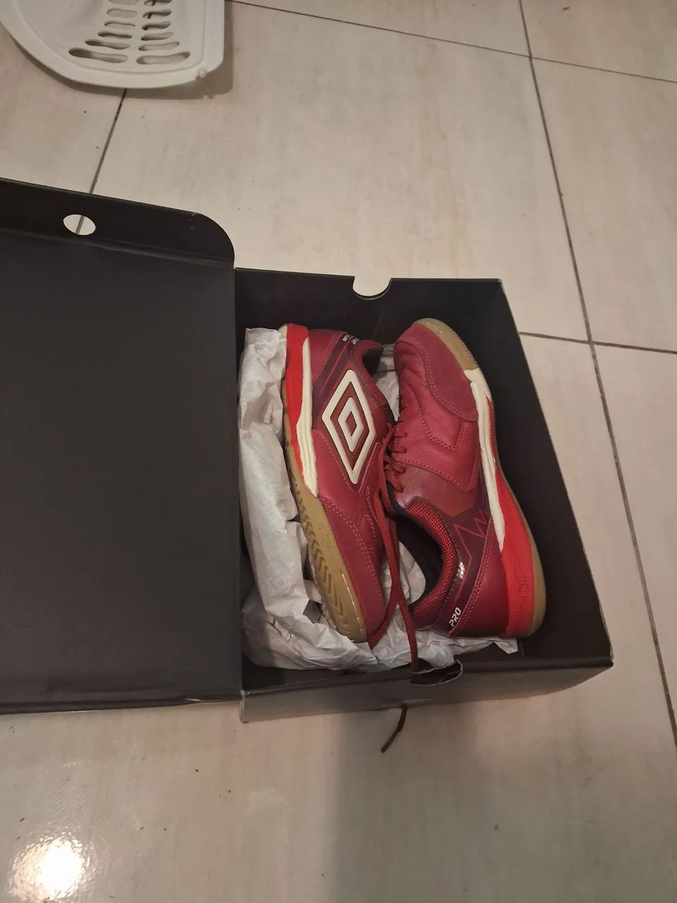 Chuteira Umbro Adamant Masterclass Futsal