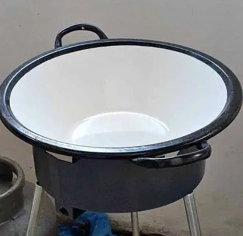 Fogão e tacho para pastel ou acarajé 