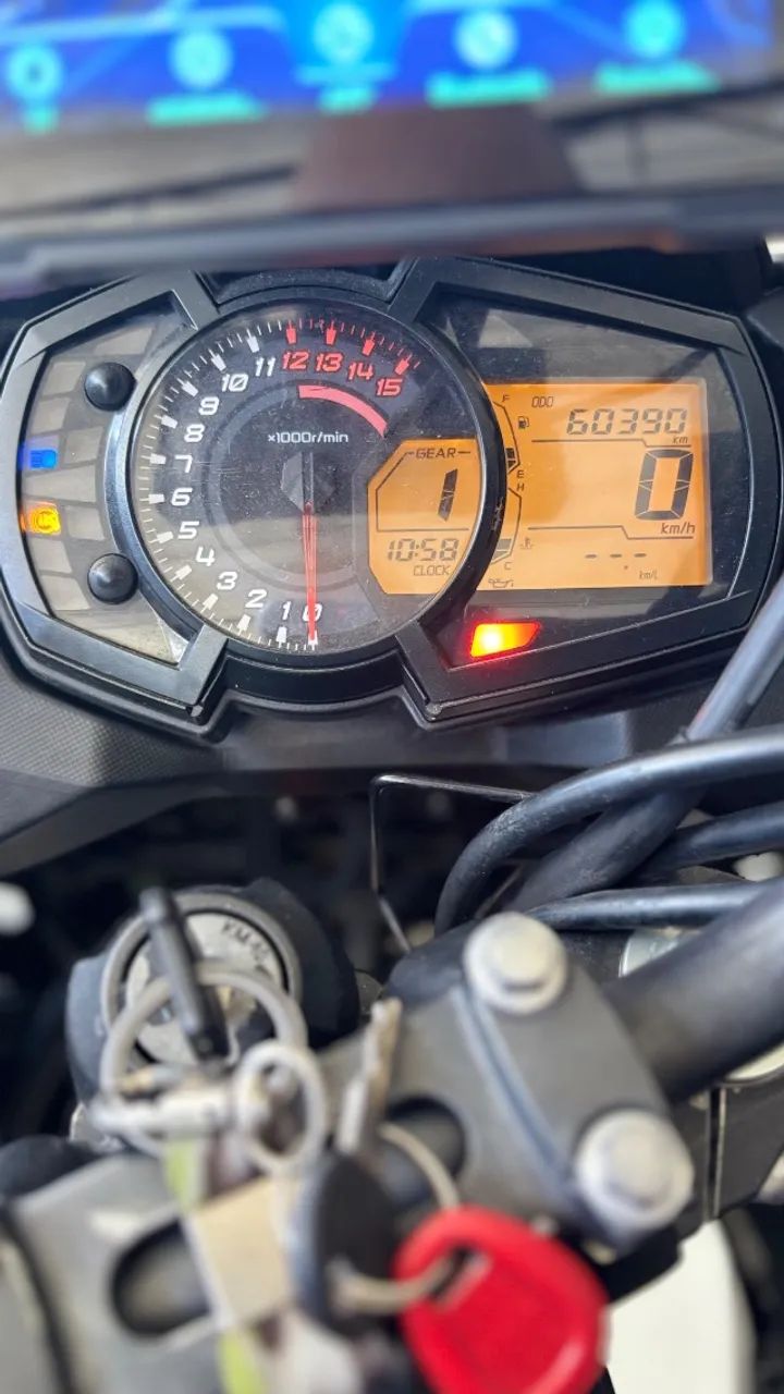 Versys-300 Tourer - Foto 3