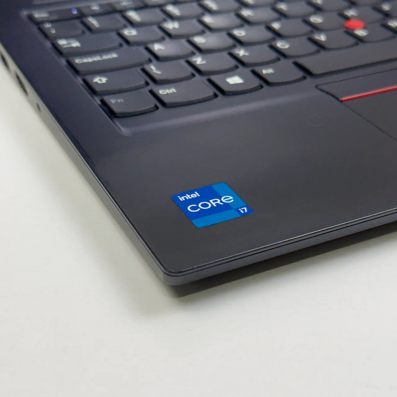Notebook LENOVO ThinkPad E14: Intel Core i7 11th | 16gb RAM | 256gb SSD | Tela Full HD - Foto 5