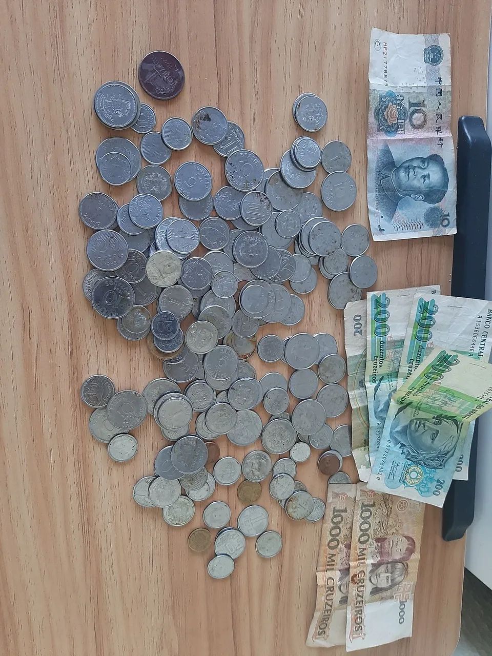 Antiguidade lata/moedas e cédulass - Foto 4