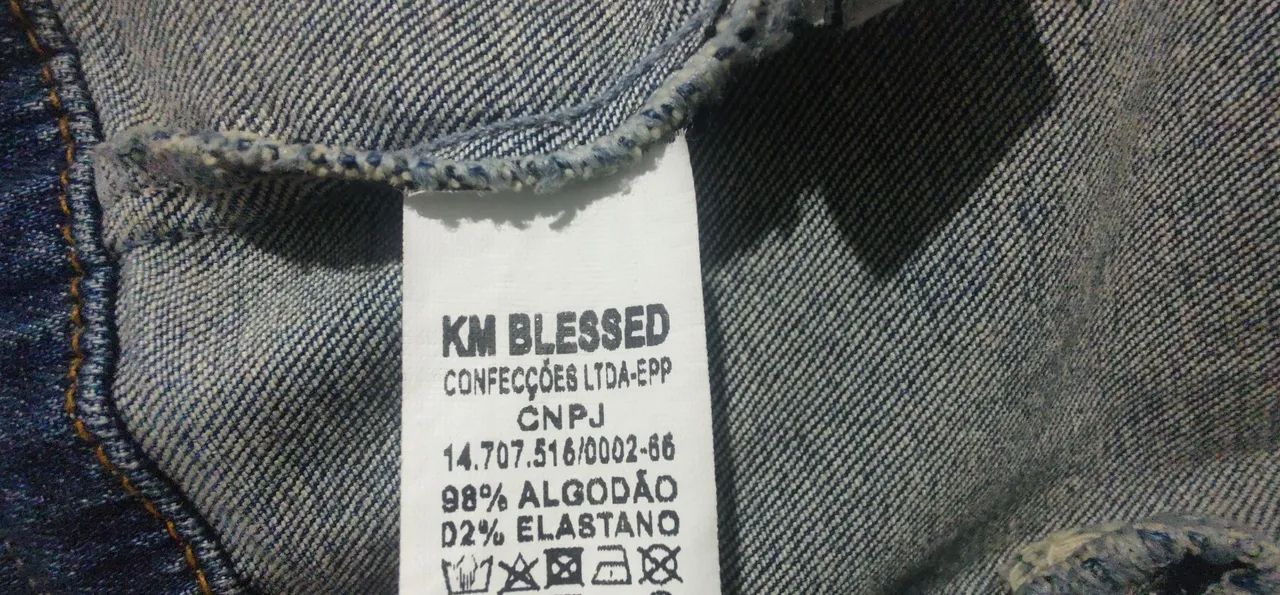 Jaqueta jeans customizada veste Tam M - Foto 5