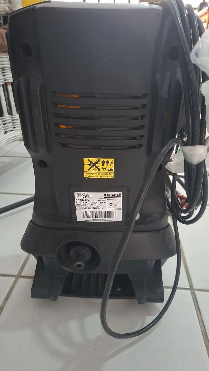 LAVADORA DE ALTA PRESSÃO KARCHER K2 - Foto 2