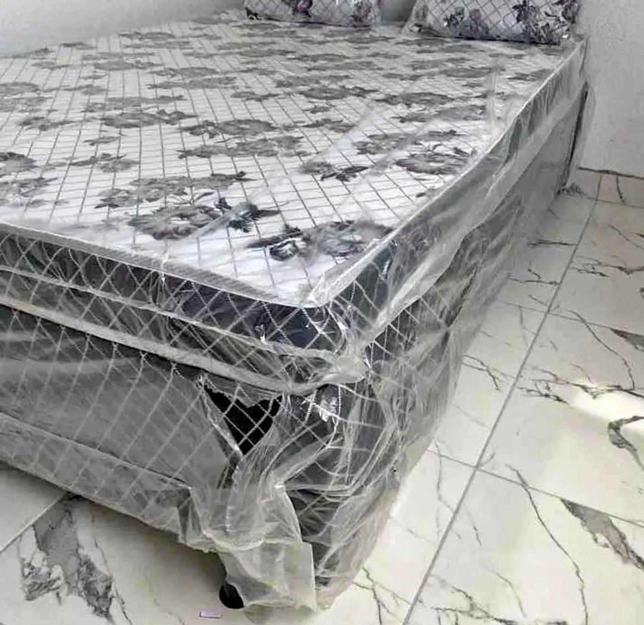Cama box casal + colchão D20