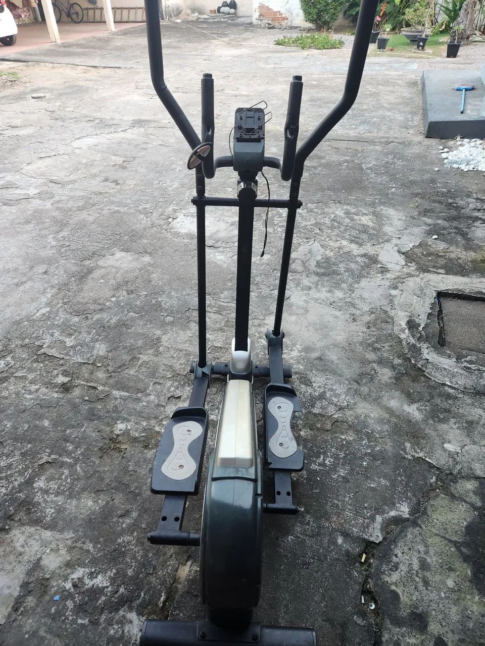 Elíptico semi novo - Foto 3