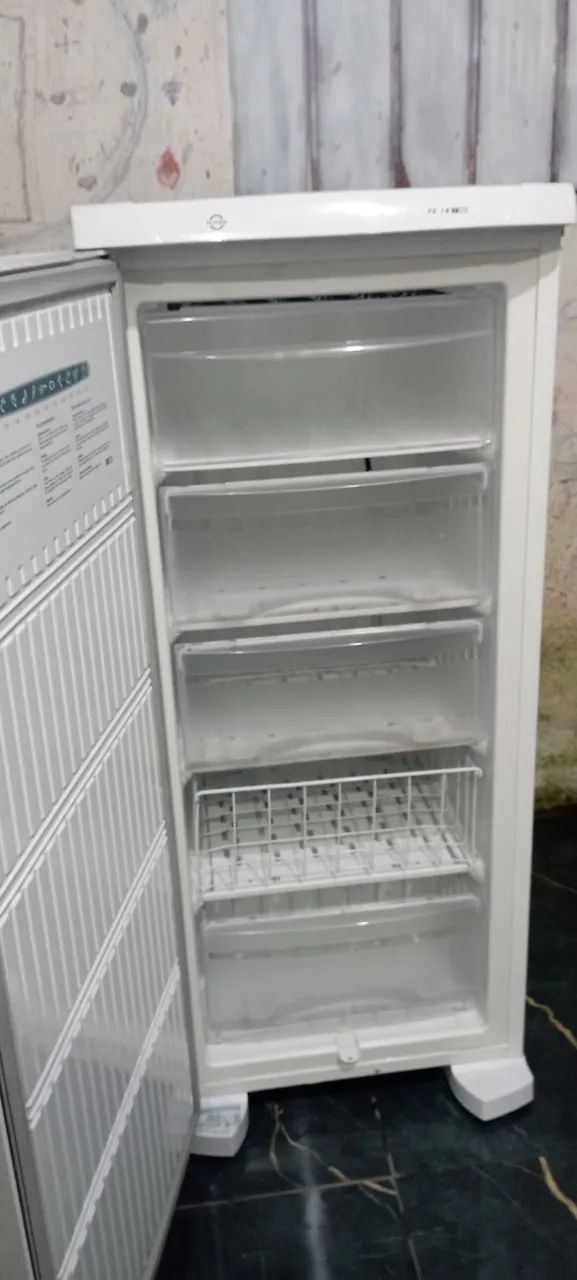 Freezer vertical  - Foto 2