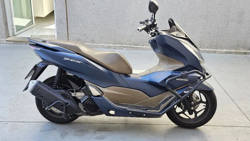 Pcx 2023 DLX  - Foto 4