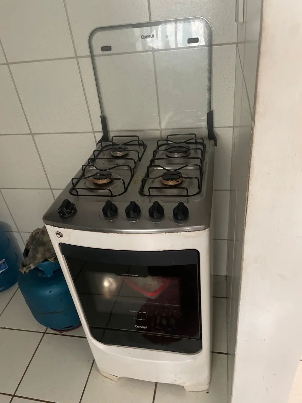 Fogão funcionando perfeitamente 4 bocas - Foto 2