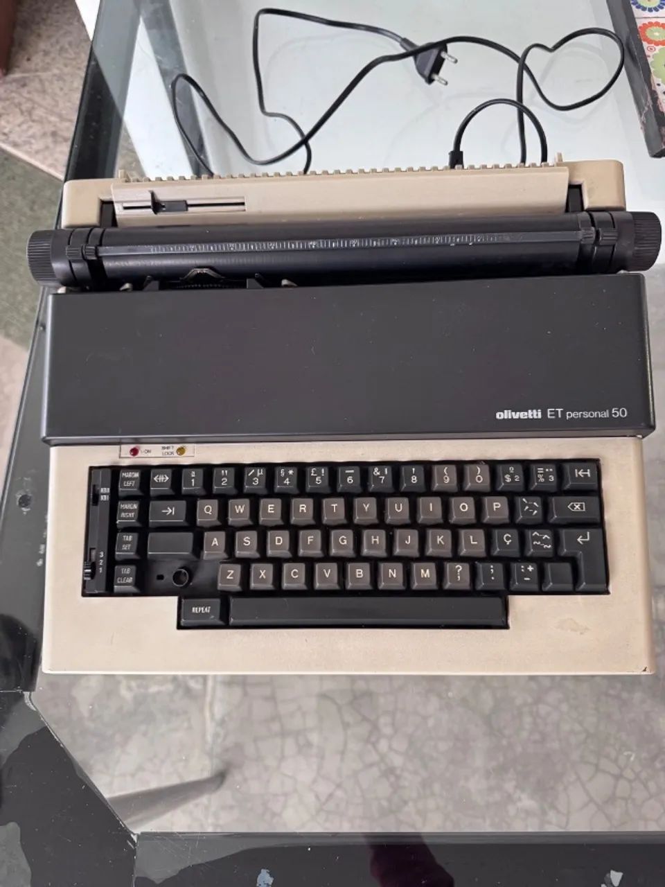 Máquina de escrever Olivetti - Foto 2