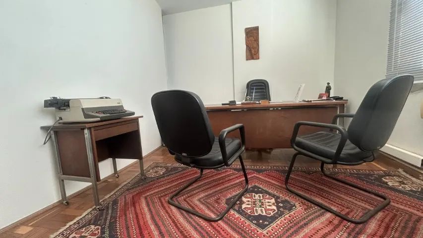 VENDO SALA COMERCIAL  COM 54m² - CALÇADÃO DE LONDRINA - MOBILIADA - Foto 3