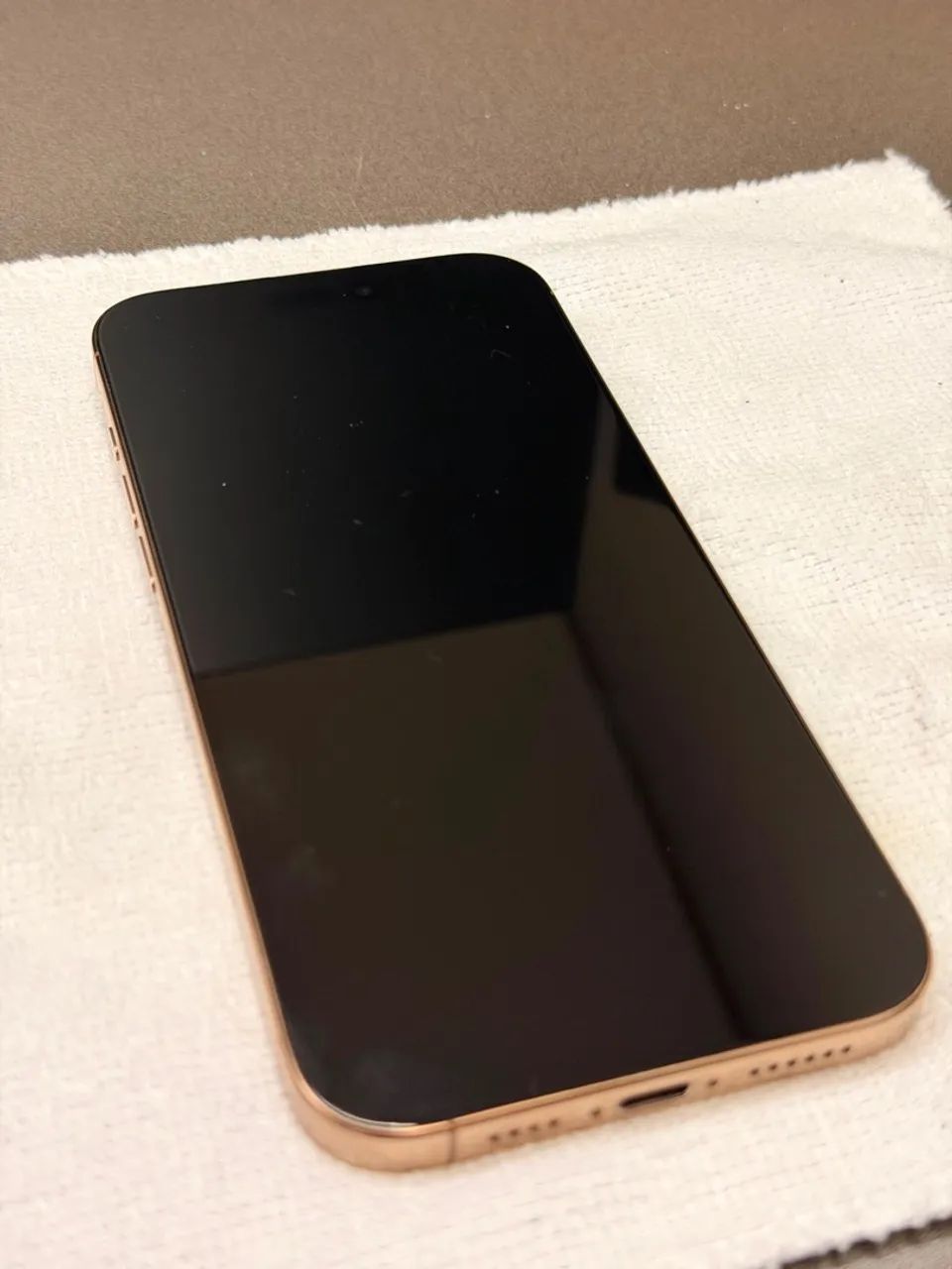 IPHONE 16 PRO MAX DESERT (todo original) - Foto 4