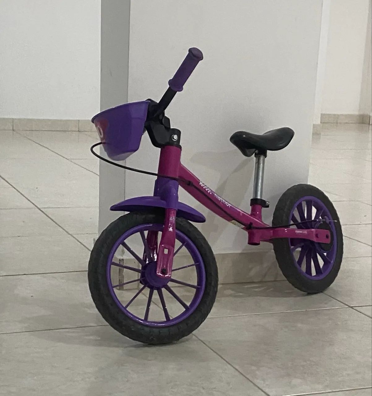 Bicicleta infantil de equilíbrio  - Foto 4