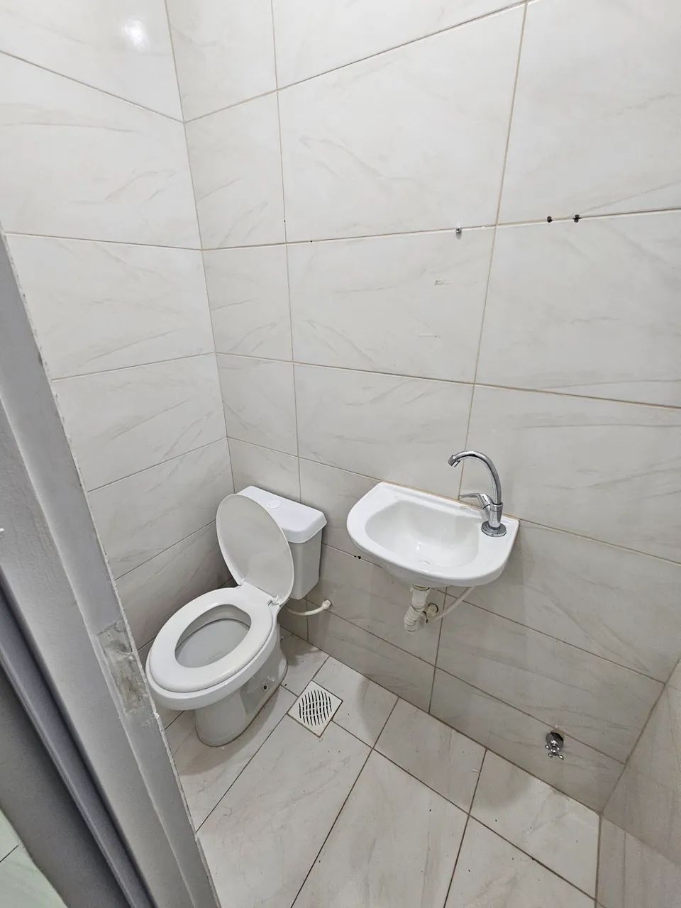 Aluga-se Sala no Setor Comercial Sul!!! - Foto 5