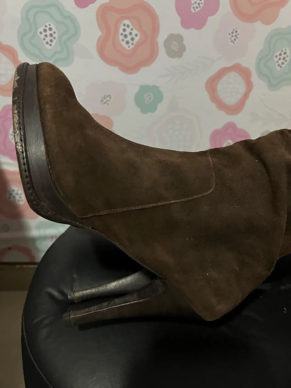 Bota cano longo de couro