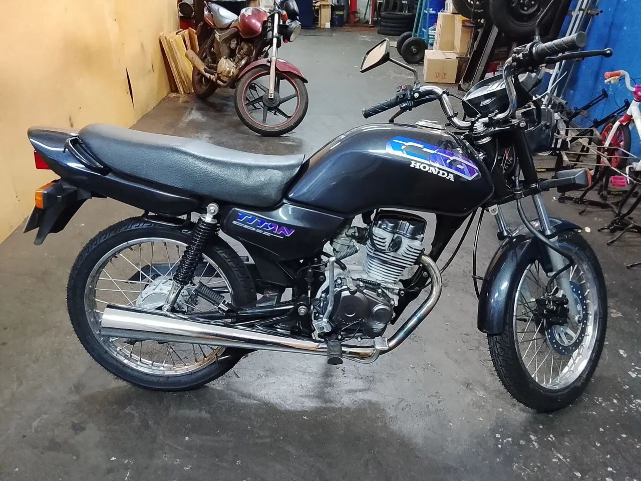 TITAN 125  - Foto 3