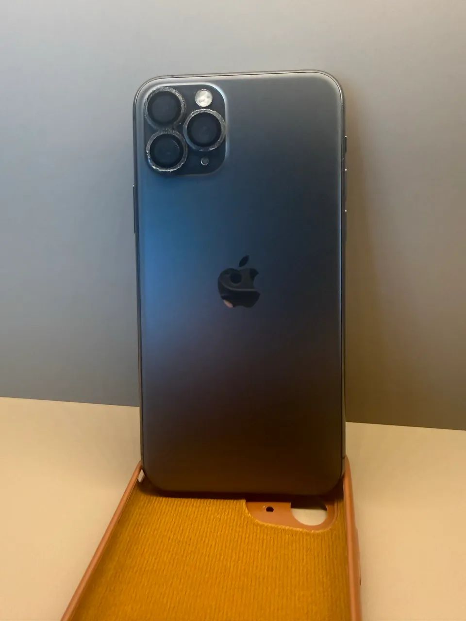 Celular iphone 11 pro 256g - Foto 2