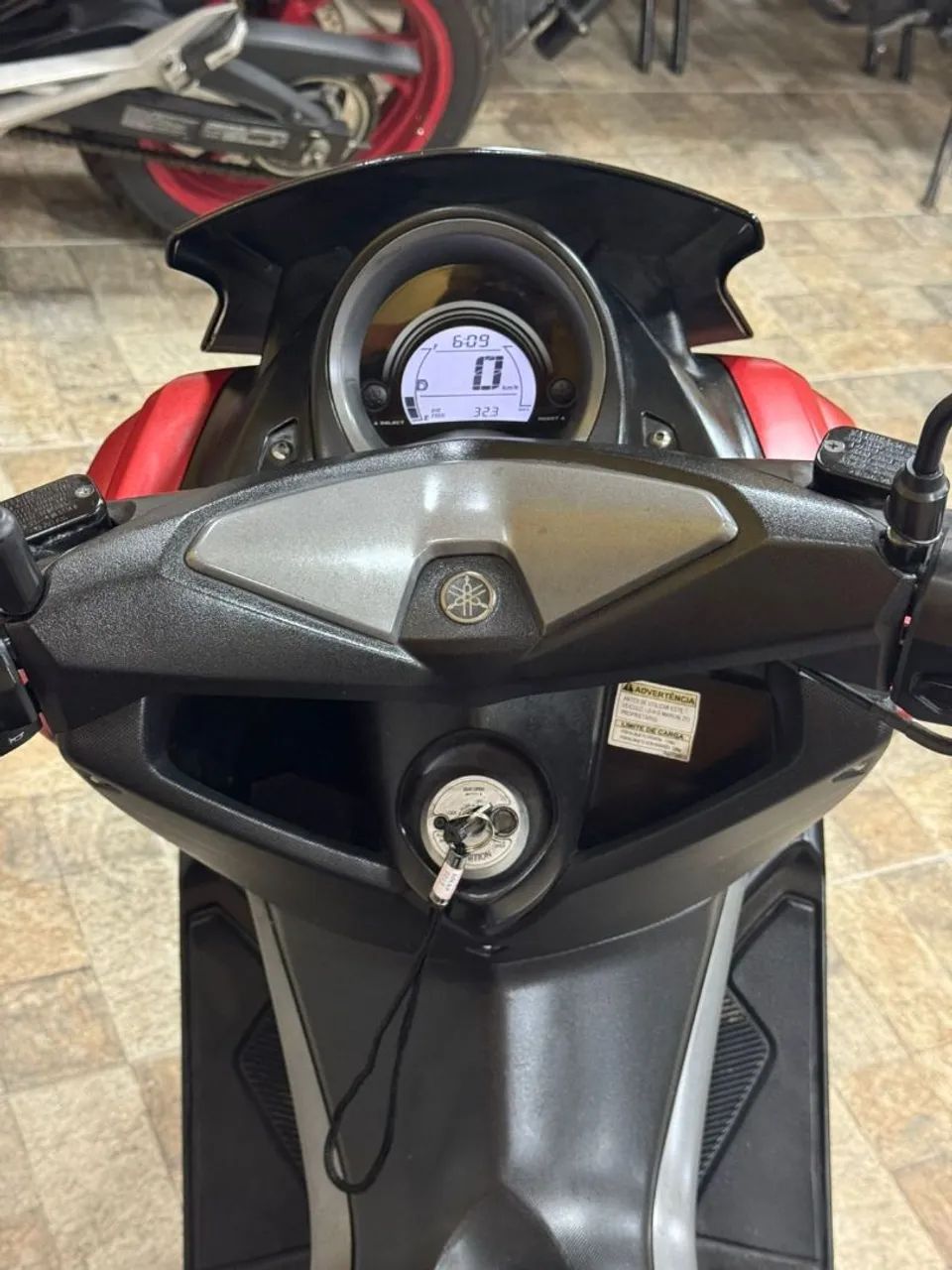 NMAX 160 2019 - Foto 4