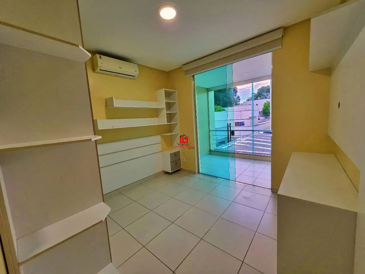 Casa Duplex Forest Hill com 4 Qts sendo 3 Suítes sendo 1 com Closet/ Piscina e Edícula Cli - Foto 3