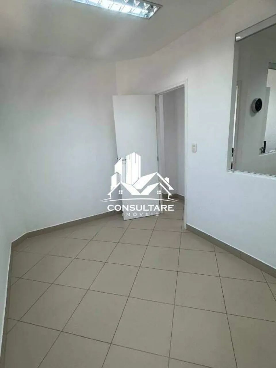 Sala Comercial Pronta para Uso em Excelente Localização - Foto 5