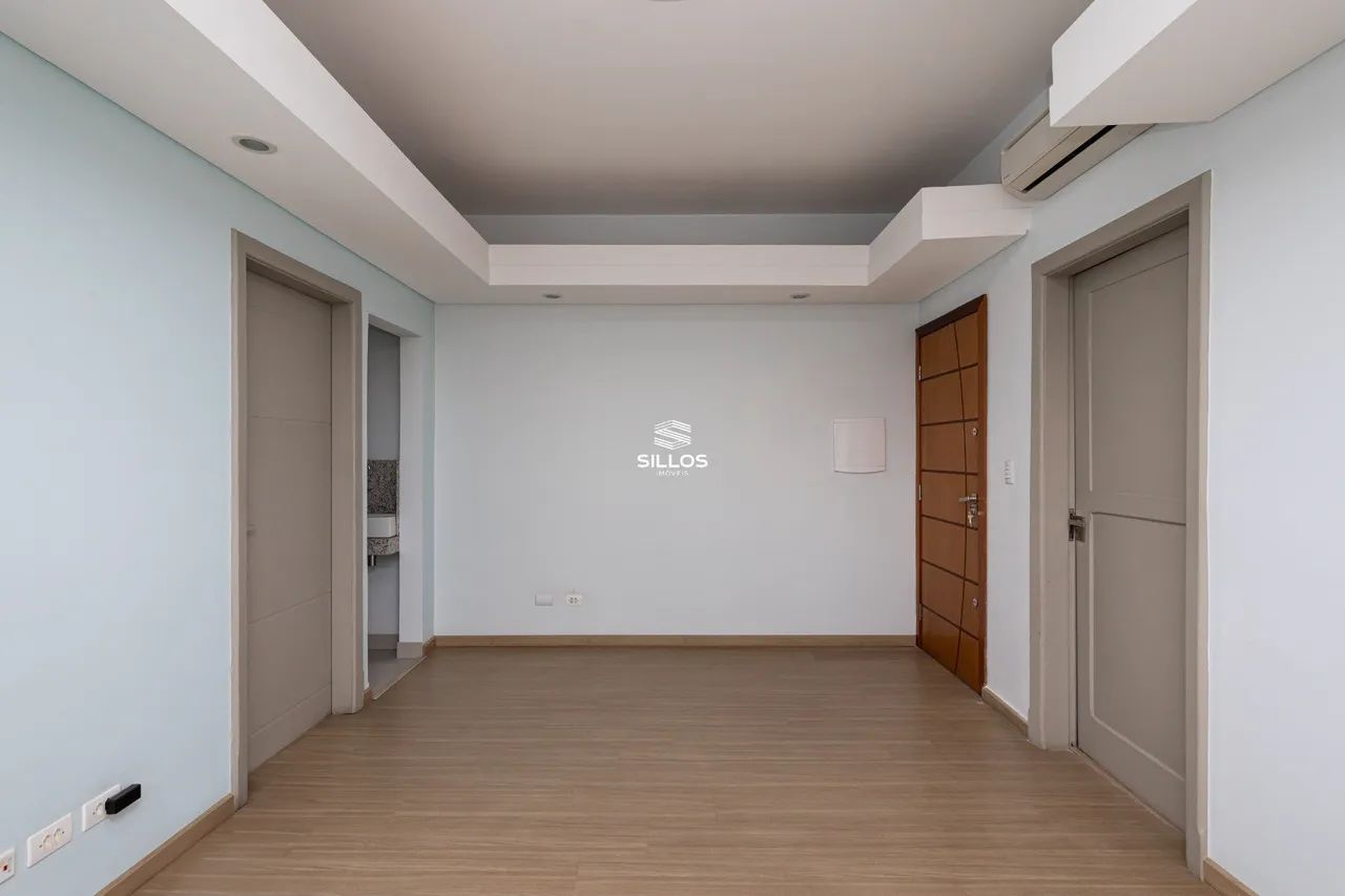 Sala comercial com 36m² à venda no no Edifício Manoel Macedo no Centro em Curitiba