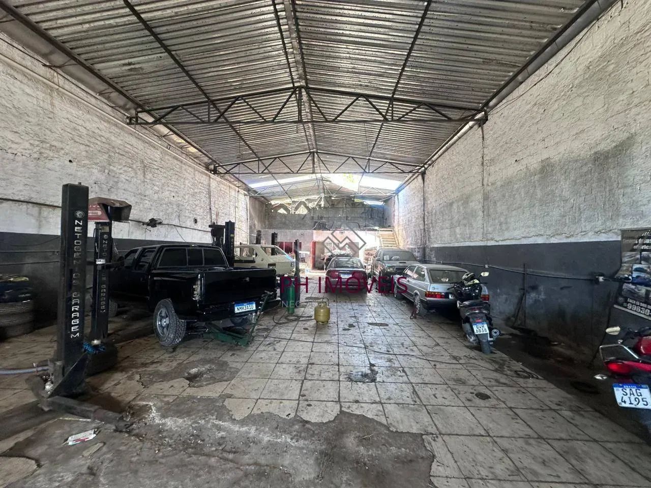 Galpões Comerciais na Santa Lúcia | 330m² Cada | Excelente Oportunidade - Foto 2