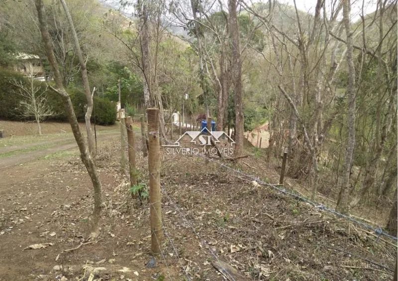 Terreno- Petrópolis, Araras